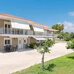 Lagadi 5 * Λάσση